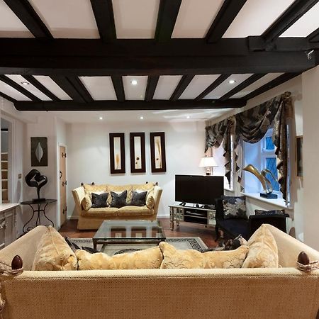 Villa Luxury Eton House, 5 Minute Walk To Windsor Castle Extérieur photo