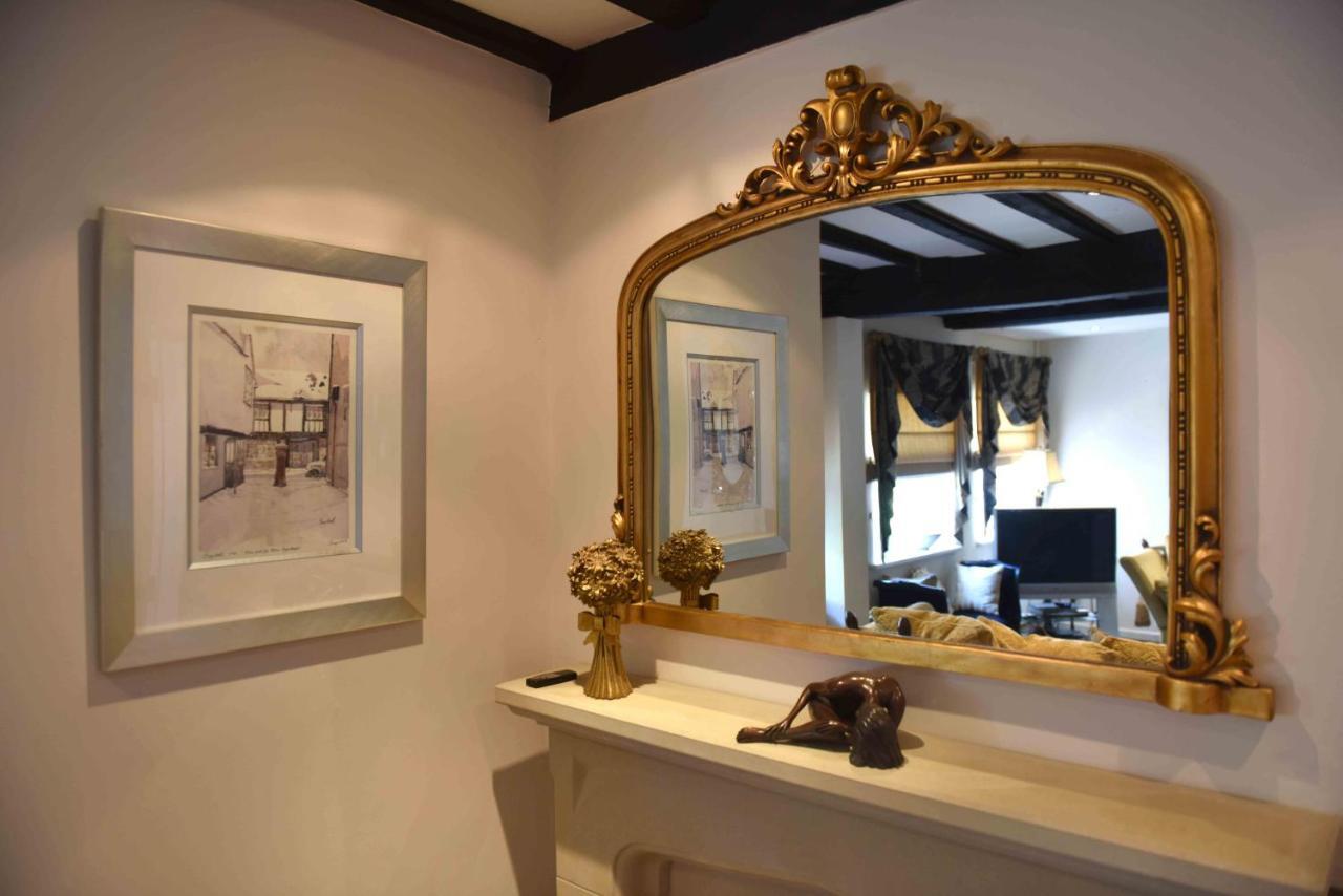 Villa Luxury Eton House, 5 Minute Walk To Windsor Castle Extérieur photo